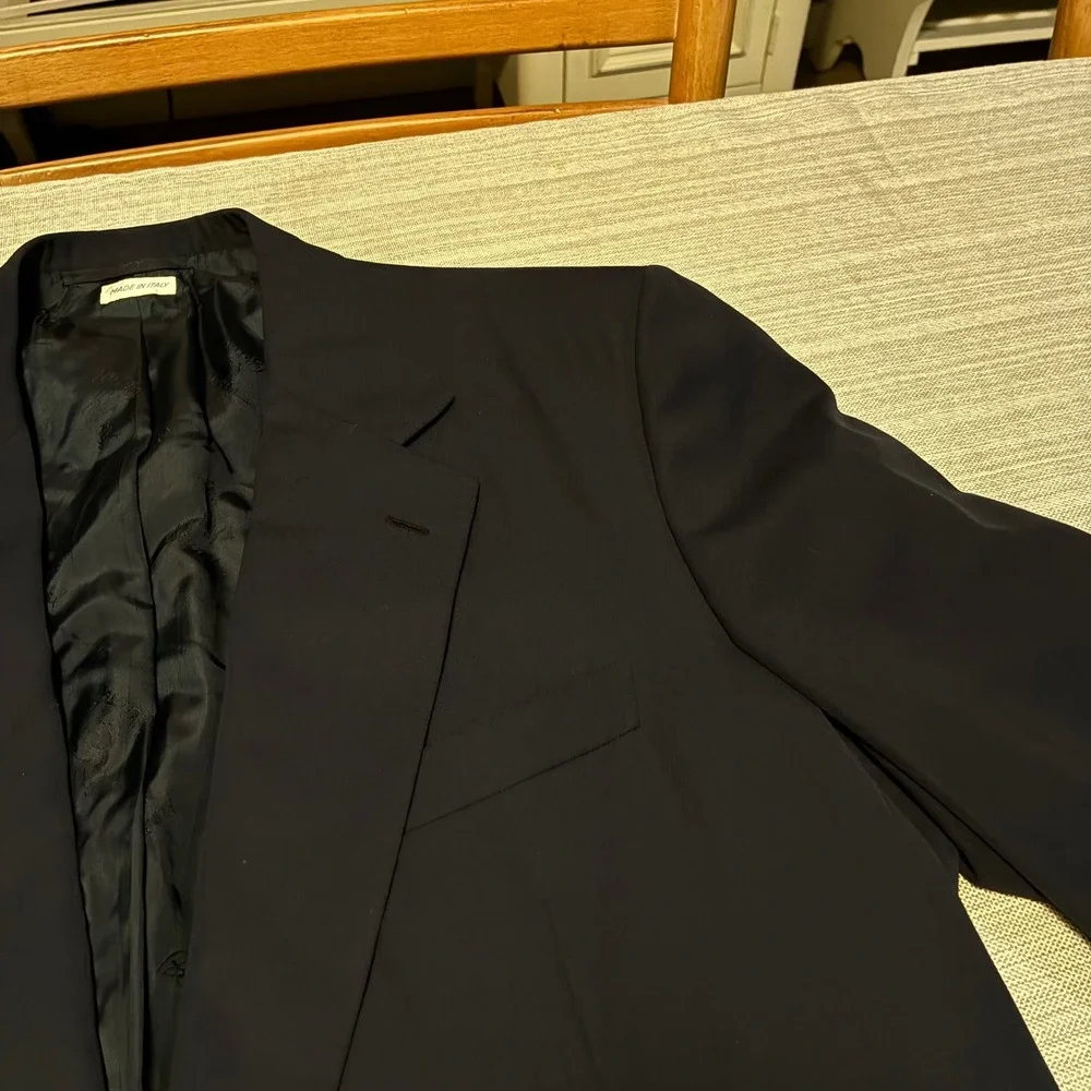 Brioni navy blue